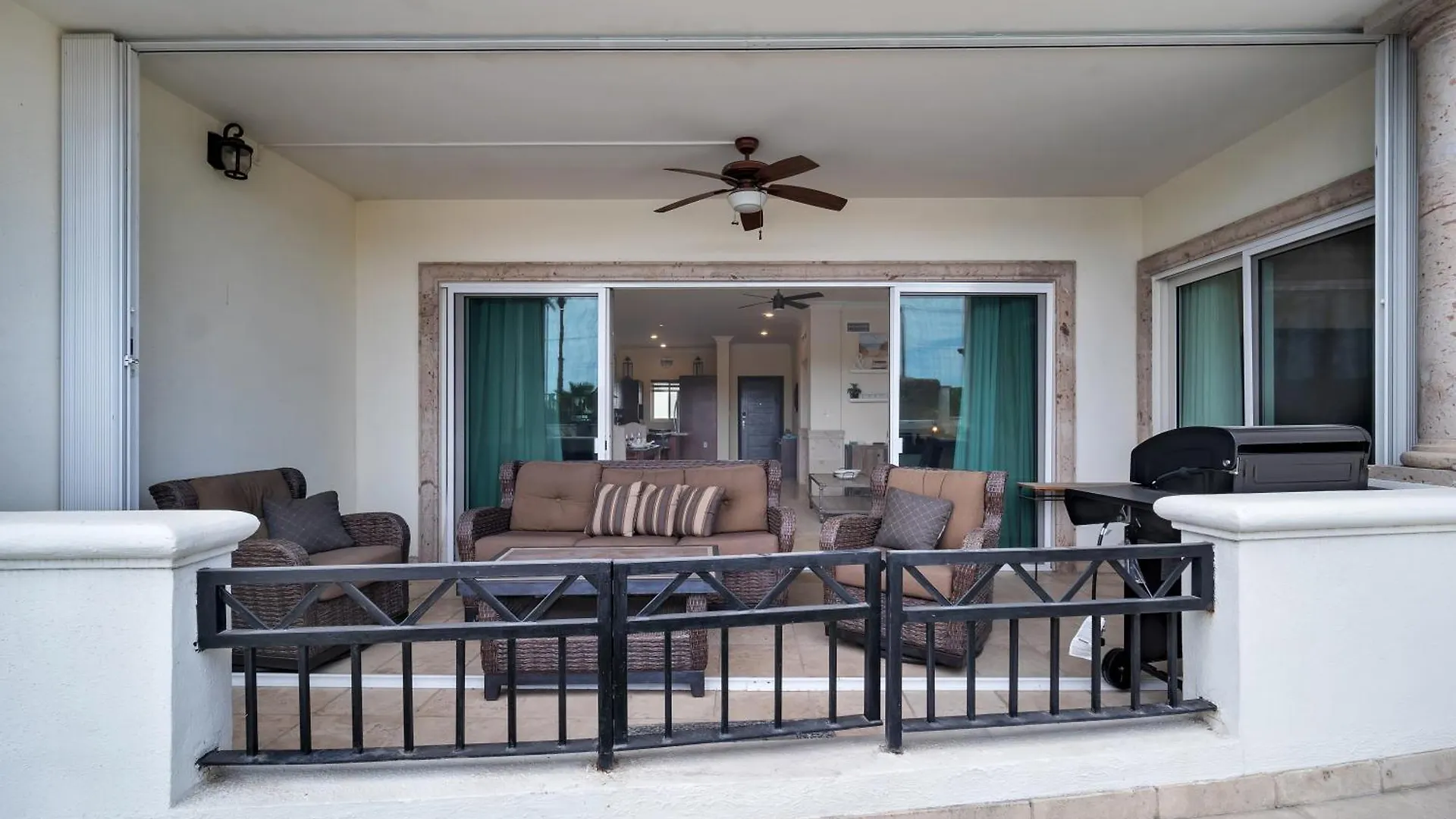 Upgrade Your Vacation In Style-Exclusive Poolside Condo! Cabo San Lucas 0*,  Mexiko